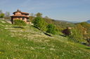 011_-_casa_con_vista_sul_lago_di_Suviana.JPG